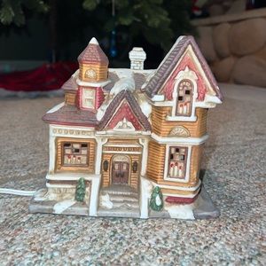 St. Nicholas Square House